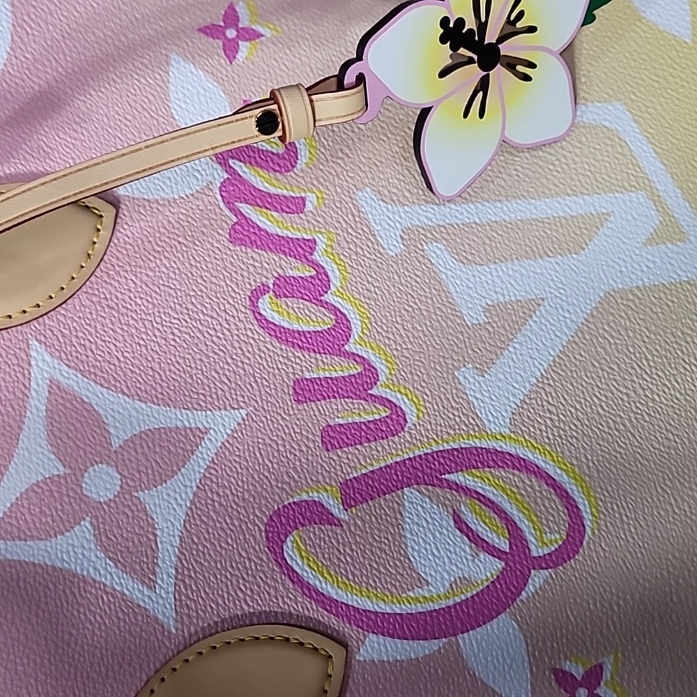 Louis Vuitton Onthego GM GUAM  Special  Edition  Collection New - Picture 11 of 16